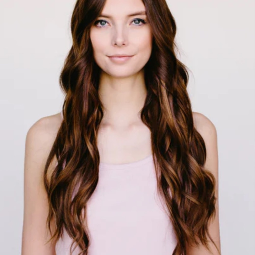 Barefoot Blonde Hair Extensions by Amber Fillerup in Brown Sugar Seamless 21 in